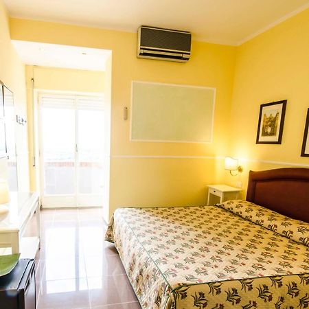 Hotel Tarconte Тарквиния Экстерьер фото