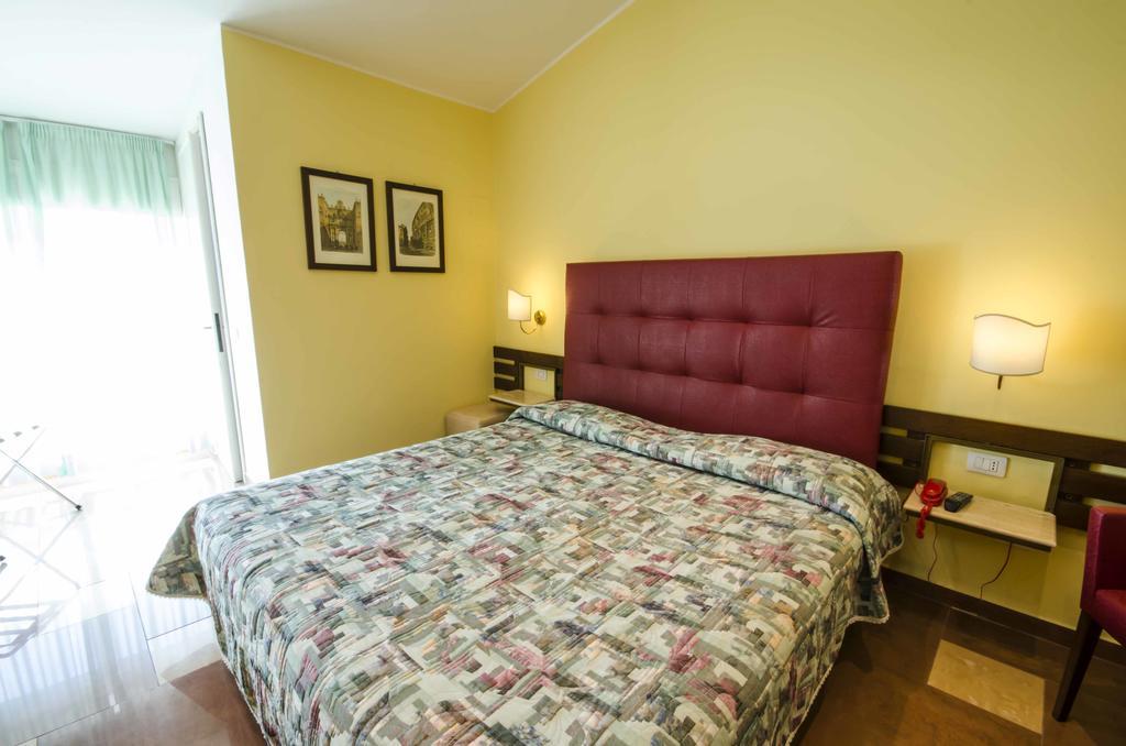 Hotel Tarconte Тарквиния Экстерьер фото