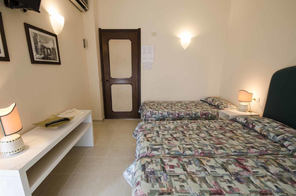 Hotel Tarconte Тарквиния Экстерьер фото