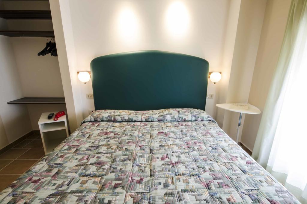Hotel Tarconte Тарквиния Экстерьер фото