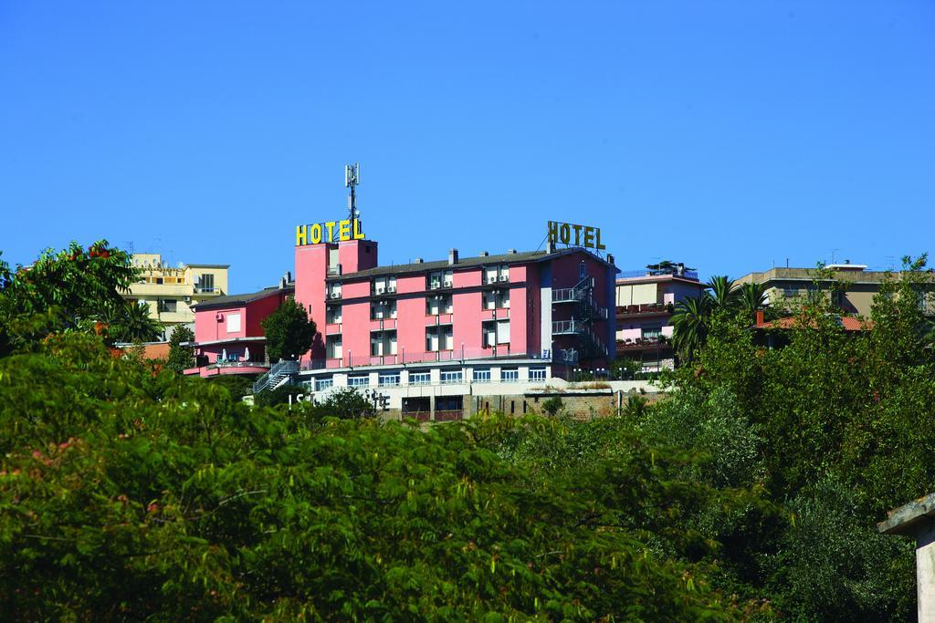Hotel Tarconte Тарквиния Экстерьер фото